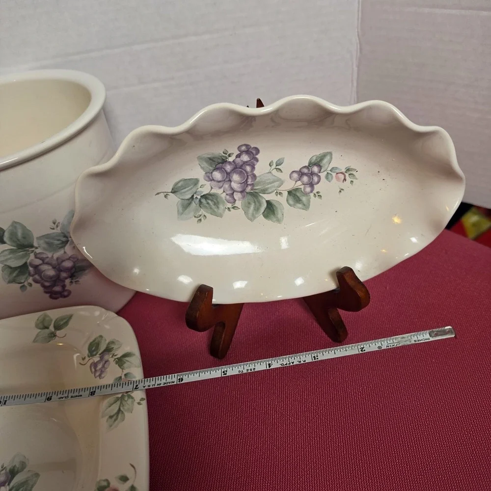 Vintage Pfaltzgraff Grapevine Embossed  Utensil Holder, Relish Dish, Square Bowl